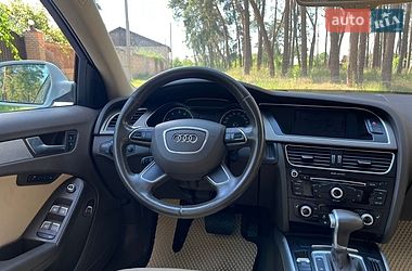 Седан Audi A4 2012 в Чернигове