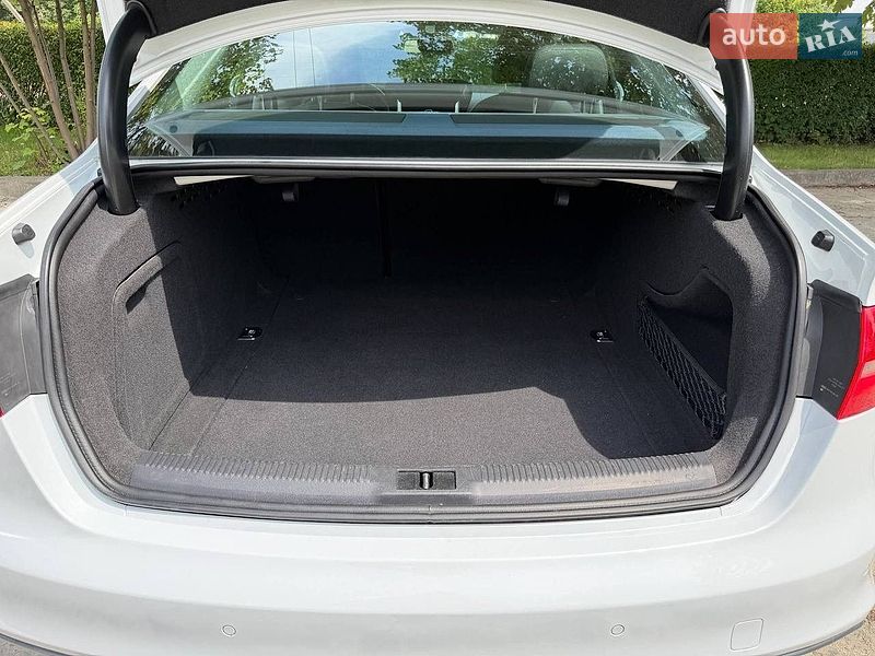 Седан Audi A4 2014 в Стрию фото 51 Седан Audi A4 2014 в Стрию