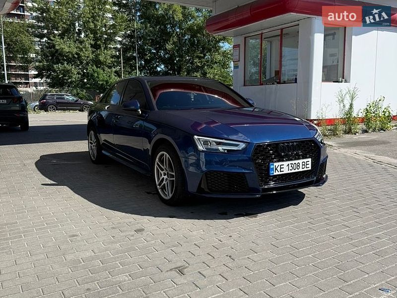 Седан Audi A4 2016 в Дніпрі