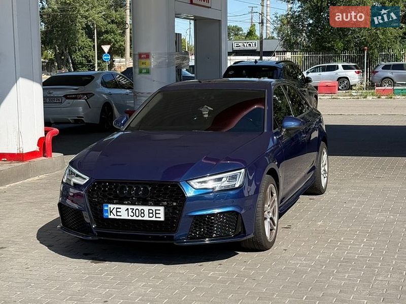 Седан Audi A4 2016 в Дніпрі