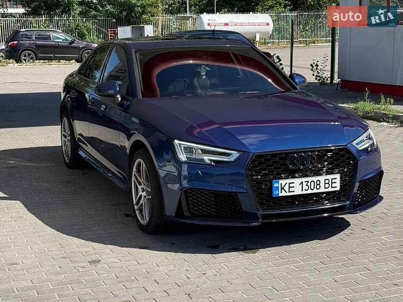 Седан Audi A4 2016 в Дніпрі