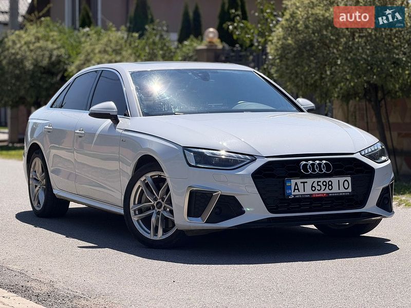 Седан Audi A4 2019 в Івано-Франківську