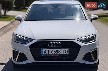 Седан Audi A4 2019 в Івано-Франківську
