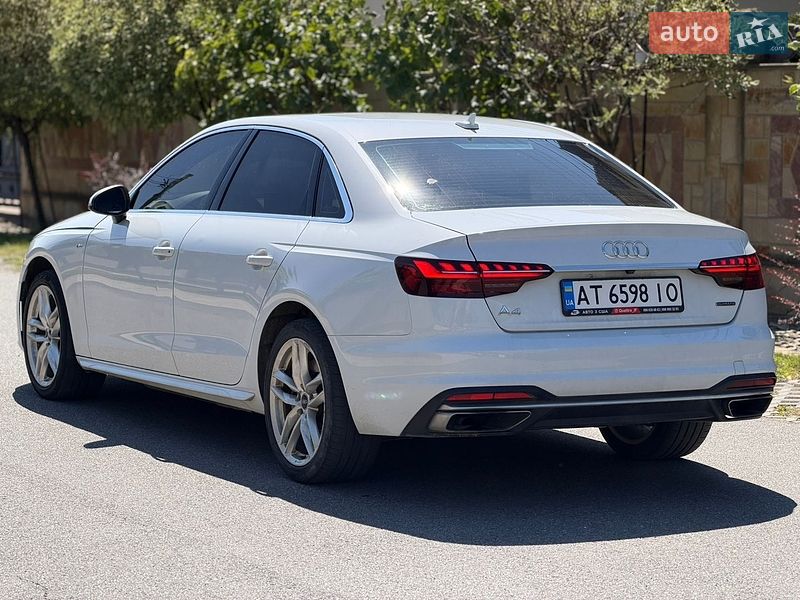 Седан Audi A4 2019 в Івано-Франківську