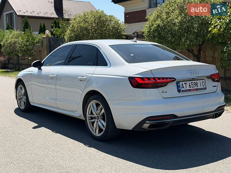 Седан Audi A4 2019 в Івано-Франківську