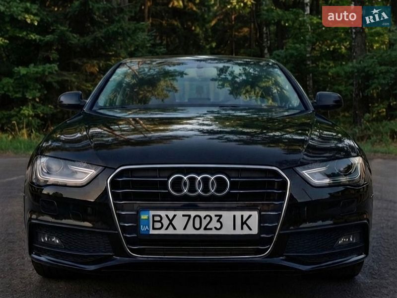 Седан Audi A4 2014 в Хмельницькому