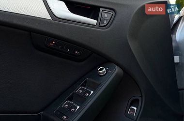 Седан Audi A4 2015 в Стрию