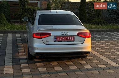 Седан Audi A4 2015 в Стрию