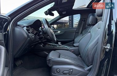 Седан Audi A4 2020 в Вінниці
