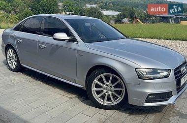 Седан Audi A4 2015 в Надворной