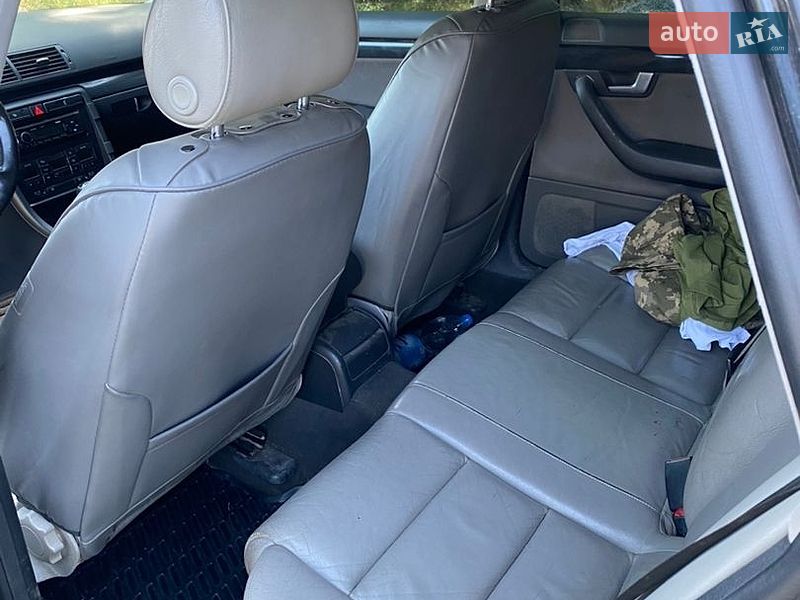 Універсал Audi A4 2004 в Смизі
