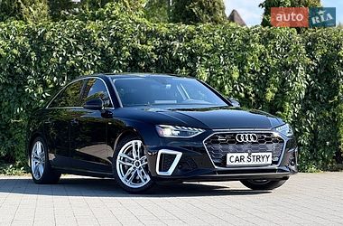 Седан Audi A4 2022 в Стрые