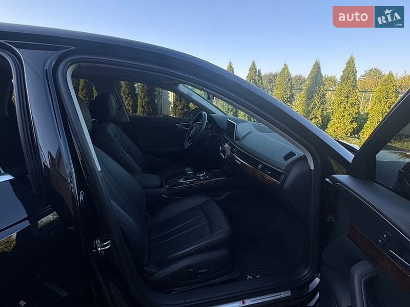 Седан Audi A4 2018 в Вінниці