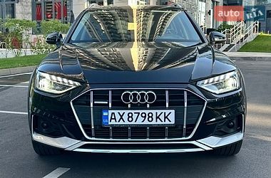 Универсал Audi A4 2020 в Киеве
