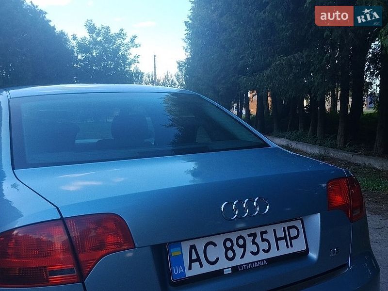 Седан Audi A4 2004 в Львові
