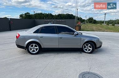 Седан Audi A4 2004 в Борщеве