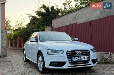 Седан Audi A4 2015 в Сумах