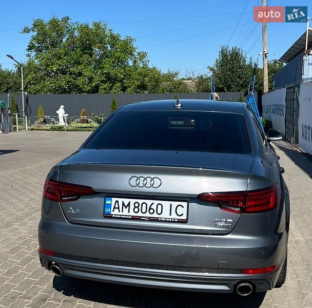 Седан Audi A4 2017 в Попільні