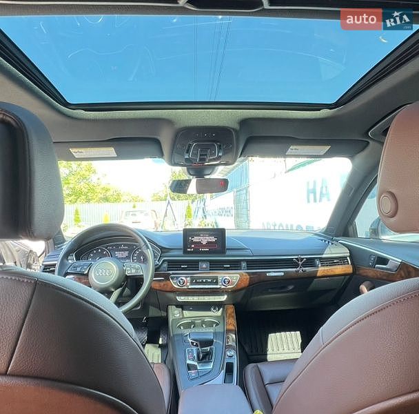 Седан Audi A4 2017 в Попільні