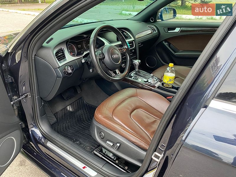 Седан Audi A4 2015 в Києві
