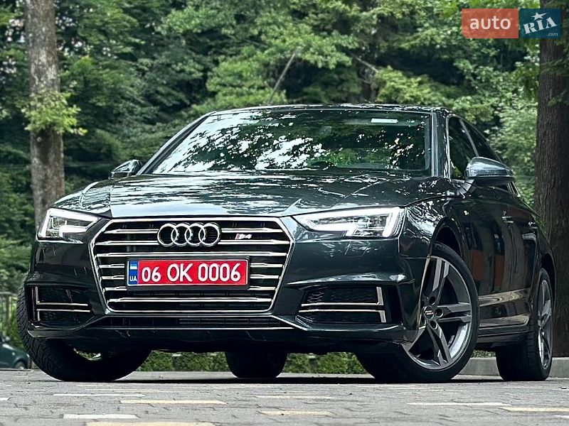 Audi A4 2017