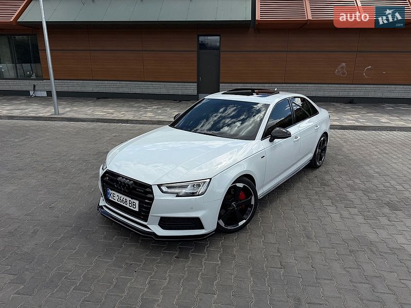 Седан Audi A4 2018 в Кривому Розі