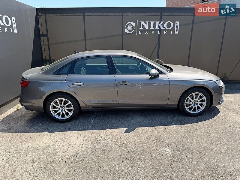 Седан Audi A4 2021 в Львові фото 11 Седан Audi A4 2021 в Львові