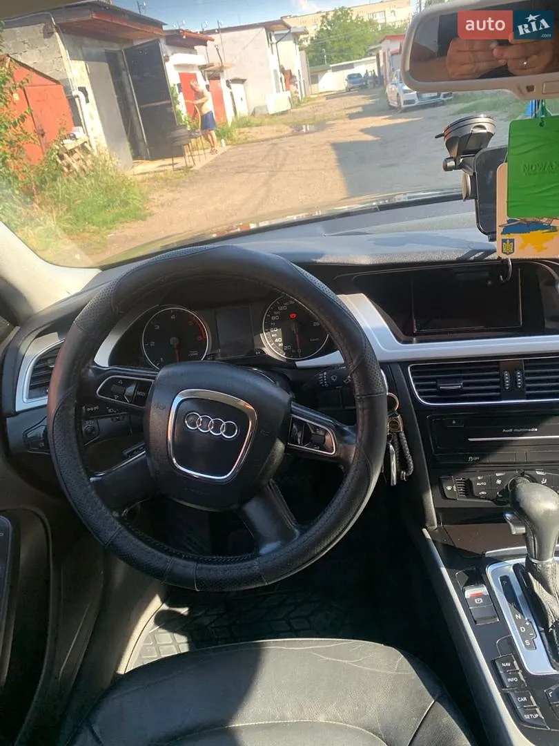 2011 Audi A4 - мініатюра 3