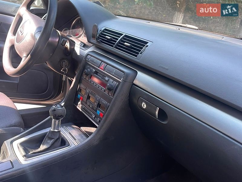 Универсал Audi A4 2002 в Луцке фото 16 Универсал Audi A4 2002 в Луцке