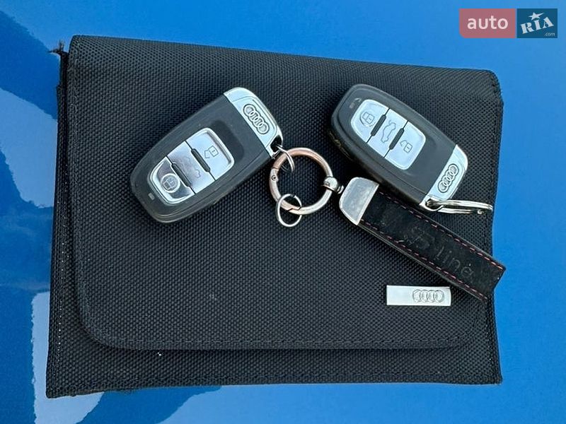 Седан Audi A4 2011 в Львові