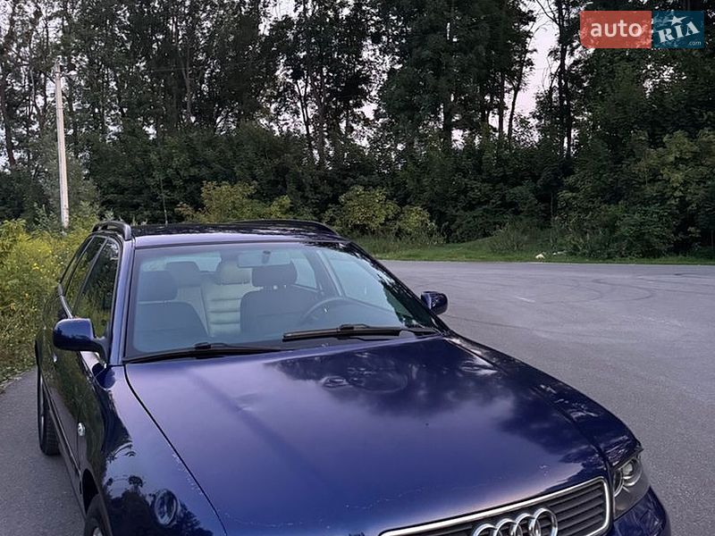 Універсал Audi A4 1998 в Львові