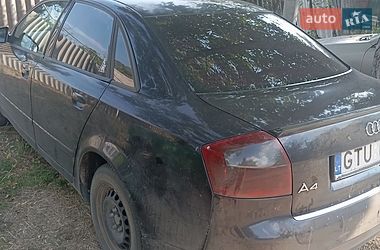 Седан Audi A4 2002 в Южному