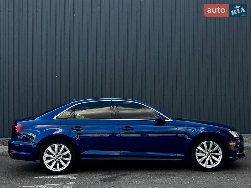 Седан Audi A4 2017 в Миколаєві