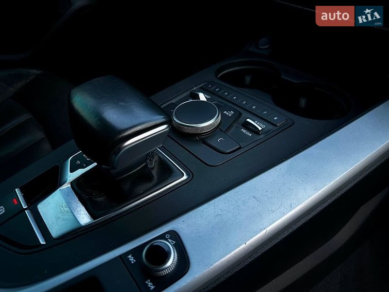 Седан Audi A4 2017 в Миколаєві