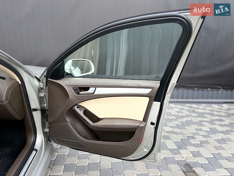 Седан Audi A4 2015 в Львові фото 25 Седан Audi A4 2015 в Львові