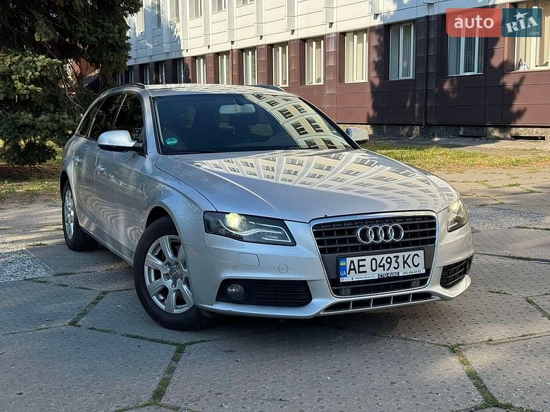 Audi A4 2011