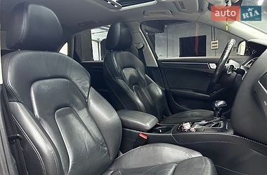 Седан Audi A4 2014 в Чернівцях