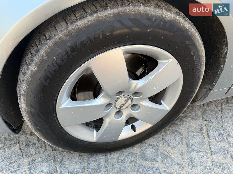 Седан Audi A4 2007 в Скалаті фото 16 Седан Audi A4 2007 в Скалаті