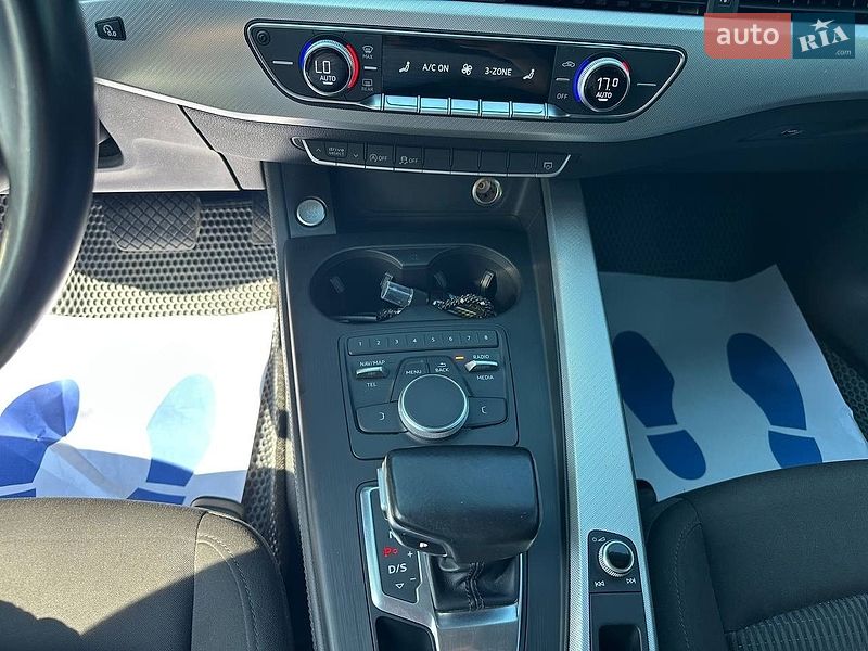 Универсал Audi A4 2016 в Стрые