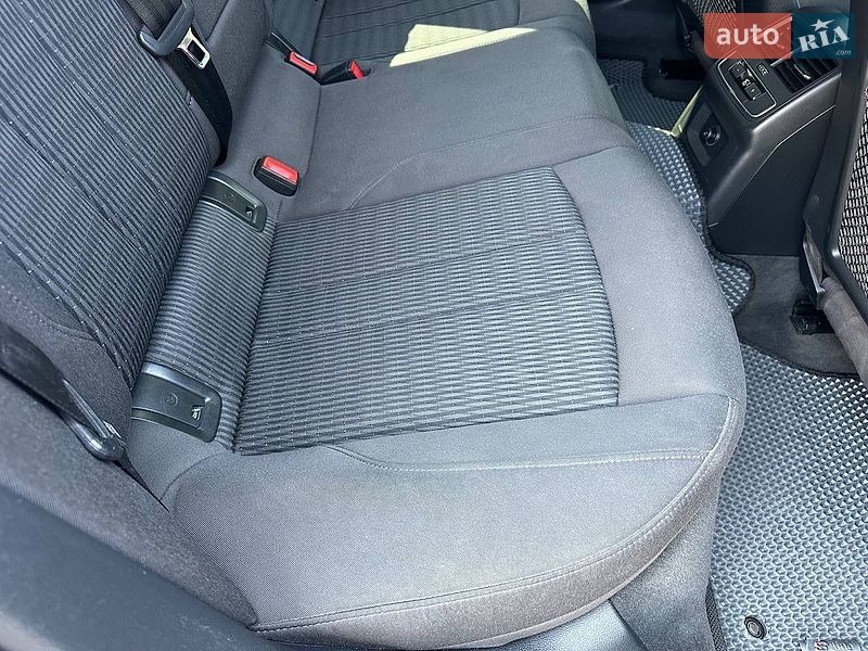 Универсал Audi A4 2016 в Стрые