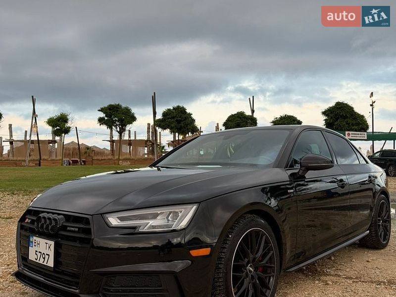 Audi A4 2017 Audi A4 2017