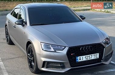 Седан Audi A4 2017 в Горенці