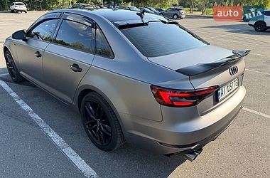 Седан Audi A4 2017 в Горенці
