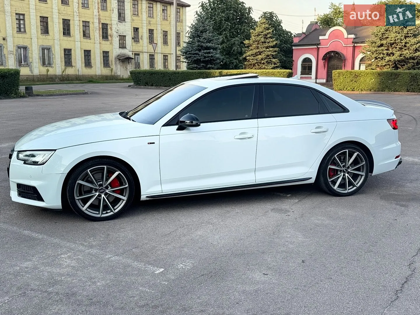 2017 Audi A4 - мініатюра 16