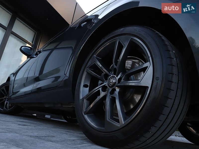 Универсал Audi A4 2016 в Дрогобыче