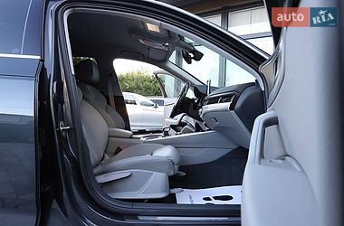 Универсал Audi A4 2016 в Дрогобыче