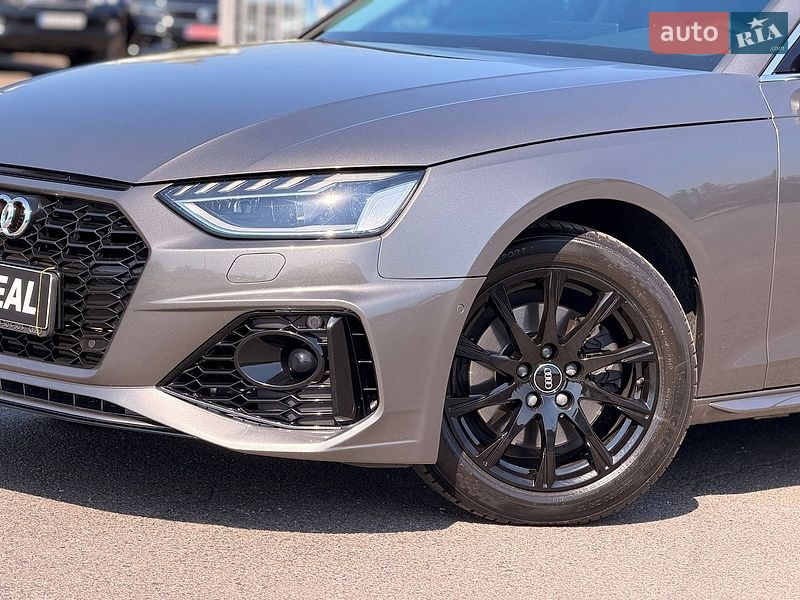 Седан Audi A4 2020 в Кривому Розі