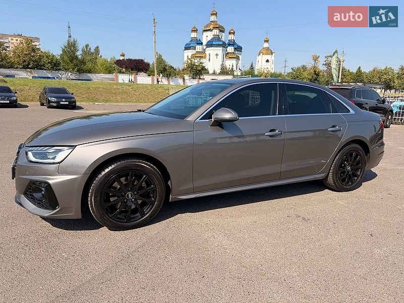 Седан Audi A4 2020 в Кривому Розі