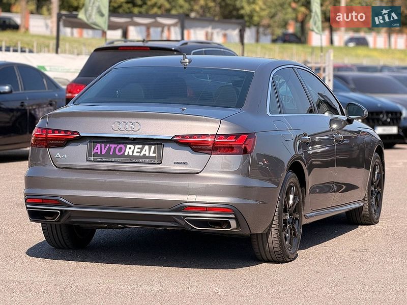 Седан Audi A4 2020 в Кривому Розі