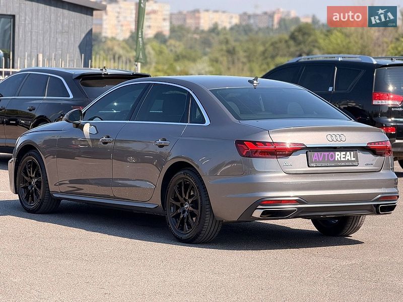 Седан Audi A4 2020 в Кривому Розі